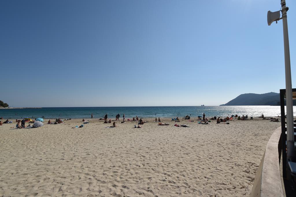 Le Provence Plage La Seyne-sur-Mer Exterior foto